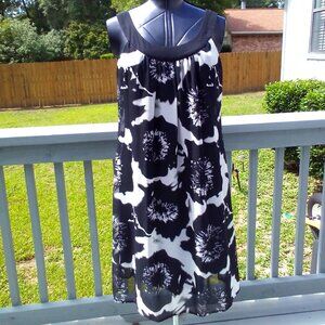 Dressbarn Sleeveless Summer Dress, Size 12, Color Black and White